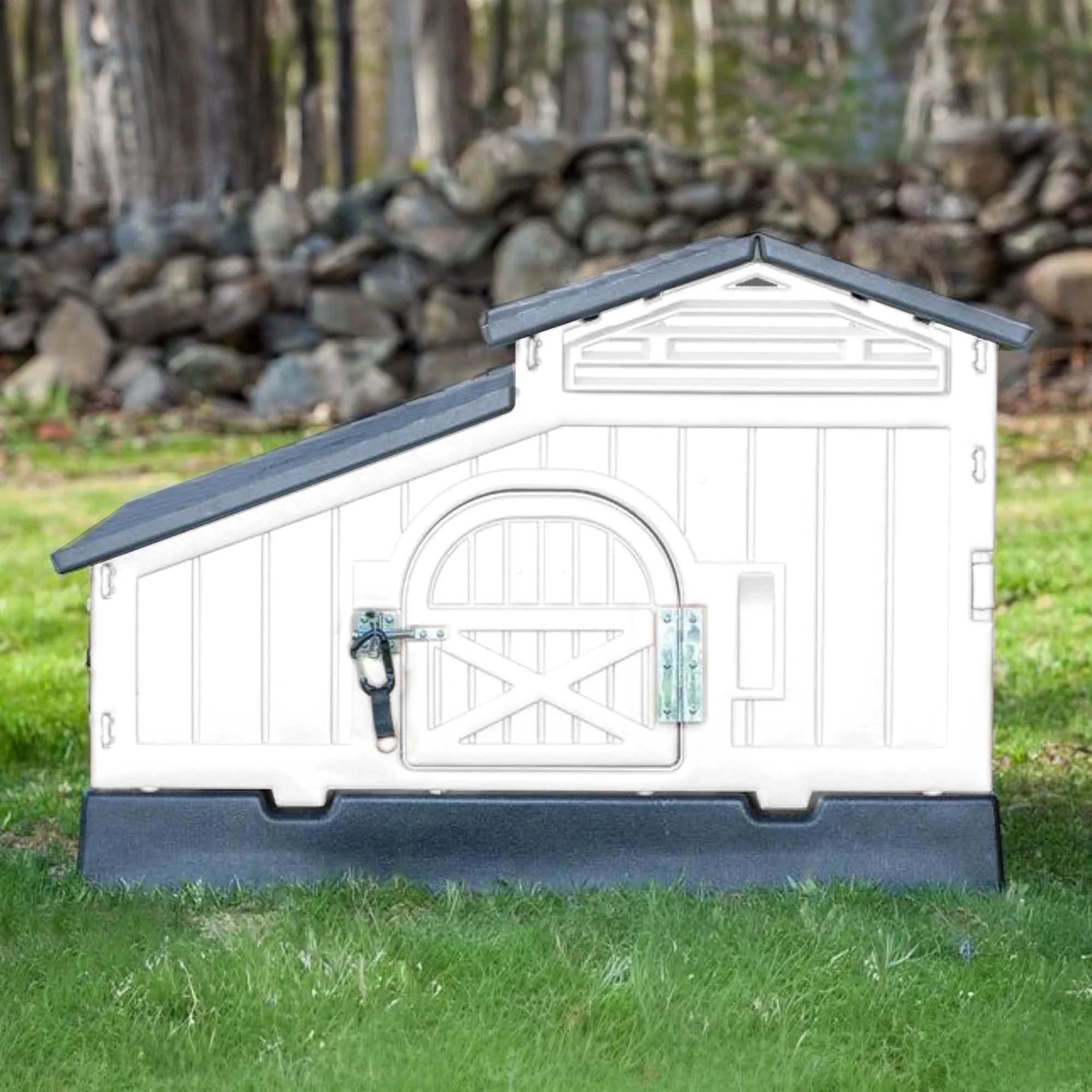 Snap Lock Formex Chicken Coop, Standard White (Up to 4 Chickens) - Buy Pet Shop