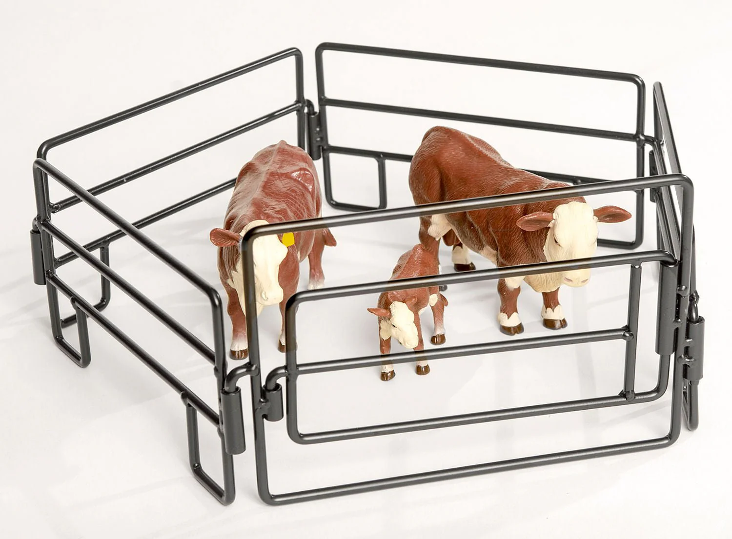 Little Buster 5 Piece Panel Set N Walk Through Gate Combo - Buy Pet Shop