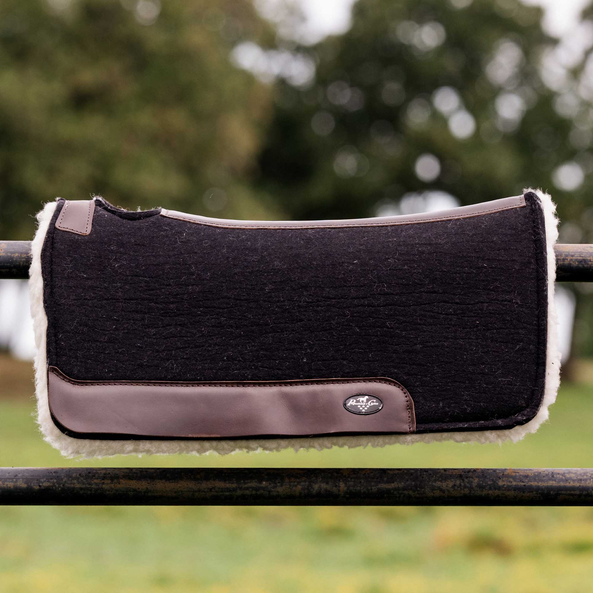 Steam-Pressed Saddle Pad with Fleece Bottom - Buy Pet Shop