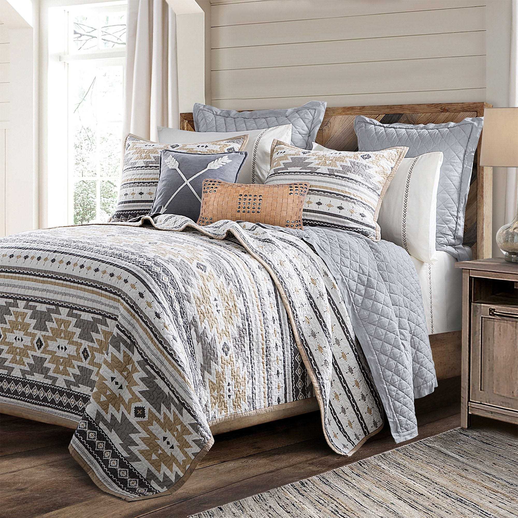 Desert Sage Reversible Quilt Set - Buy Pet Shop