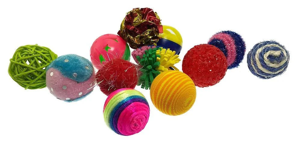 Kitty Fun Balls, 4 pk, Assorted - Buy Pet Shop