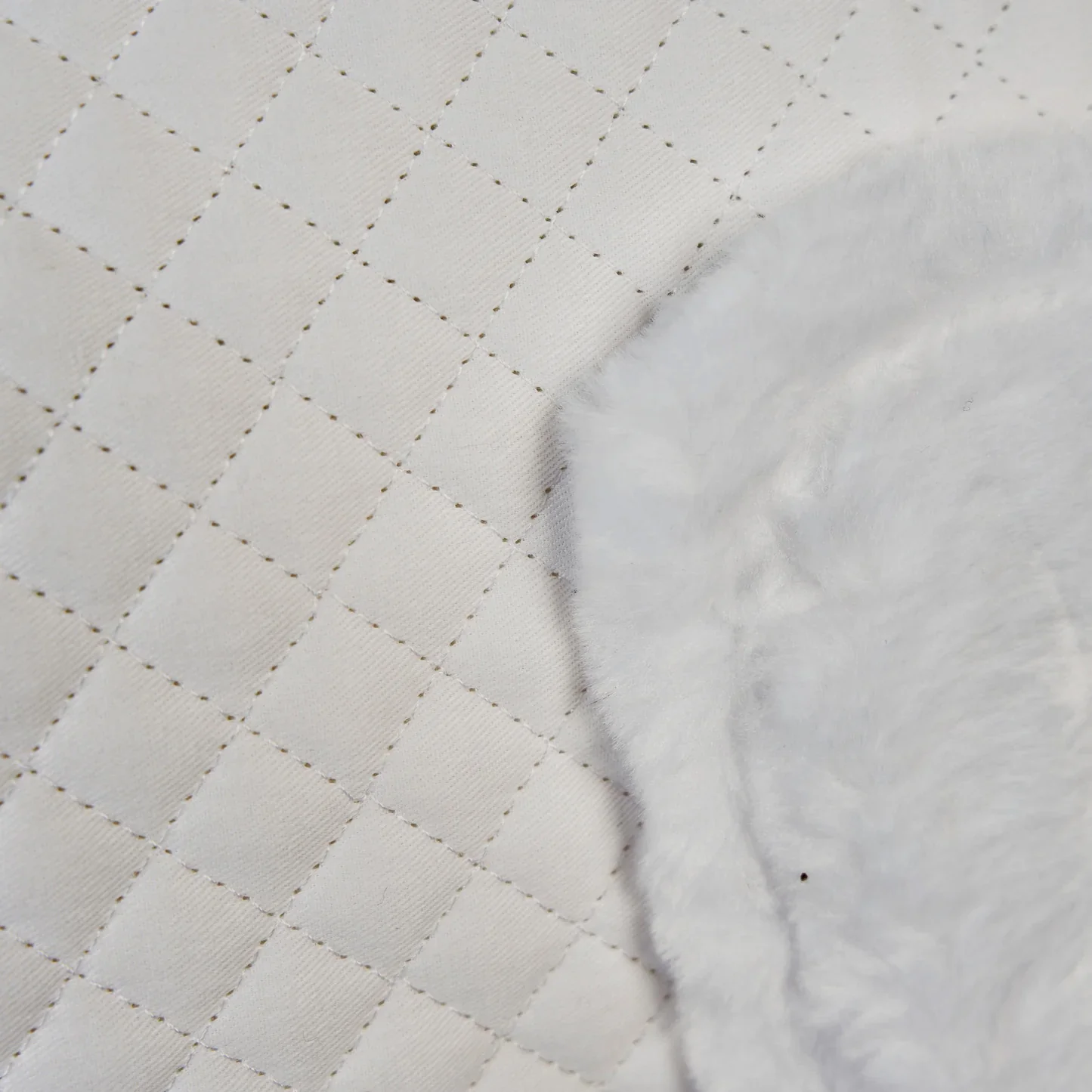 Arma SupaFleece Rimmed Shaped Saddle Pad - Buy Pet Shop